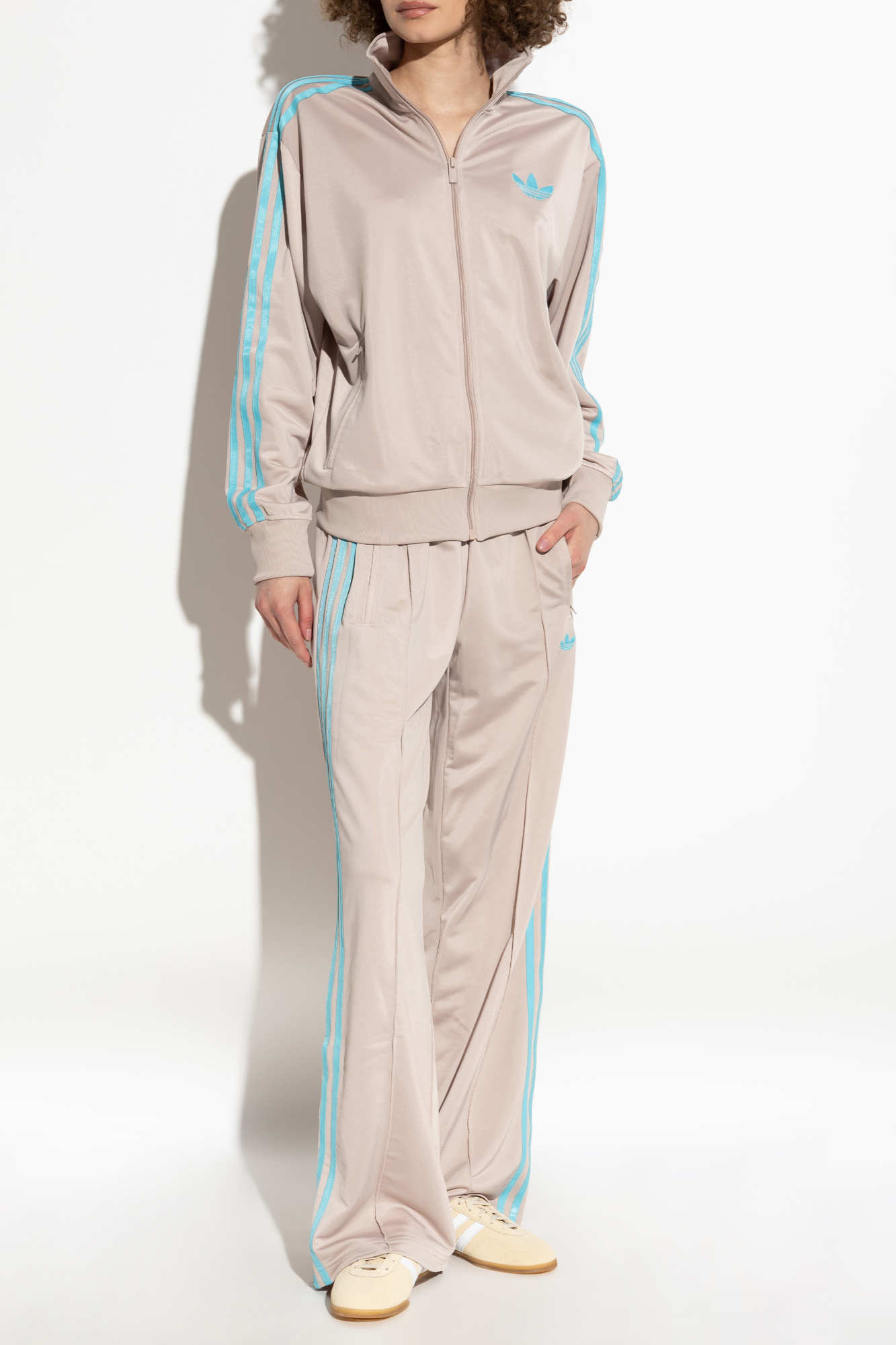 ADIDAS Originals Sweatshirt with logo | Women's Clothing